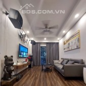 BÁN NHÀ PHỐ HOÀNG QUỐC VIỆT 40M2 4TẦNG KINH DOANH Ô TÔ ĐỖ GIÁ 6TỶ1